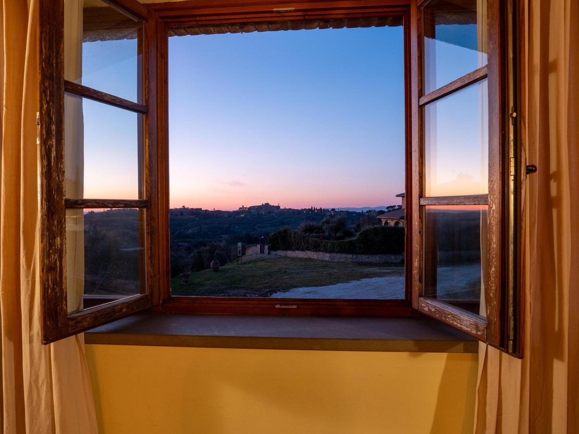 Agriturismo Pascianella Appartamento Bel Tramonto Castelmuzio Dış mekan fotoğraf